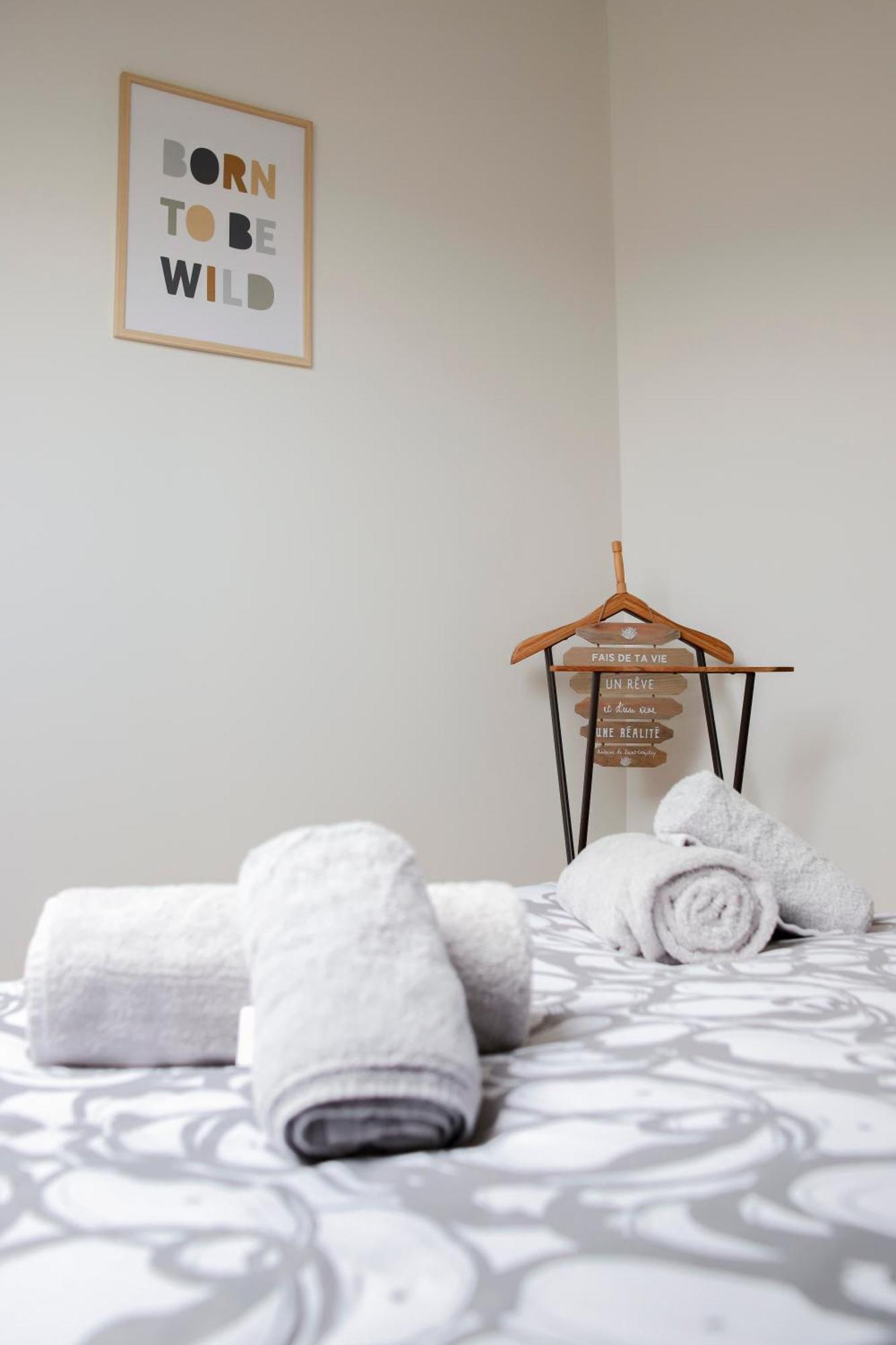 Appartement Entier *Au Pied De La Gare* Juvisy-sur-Orge Esterno foto