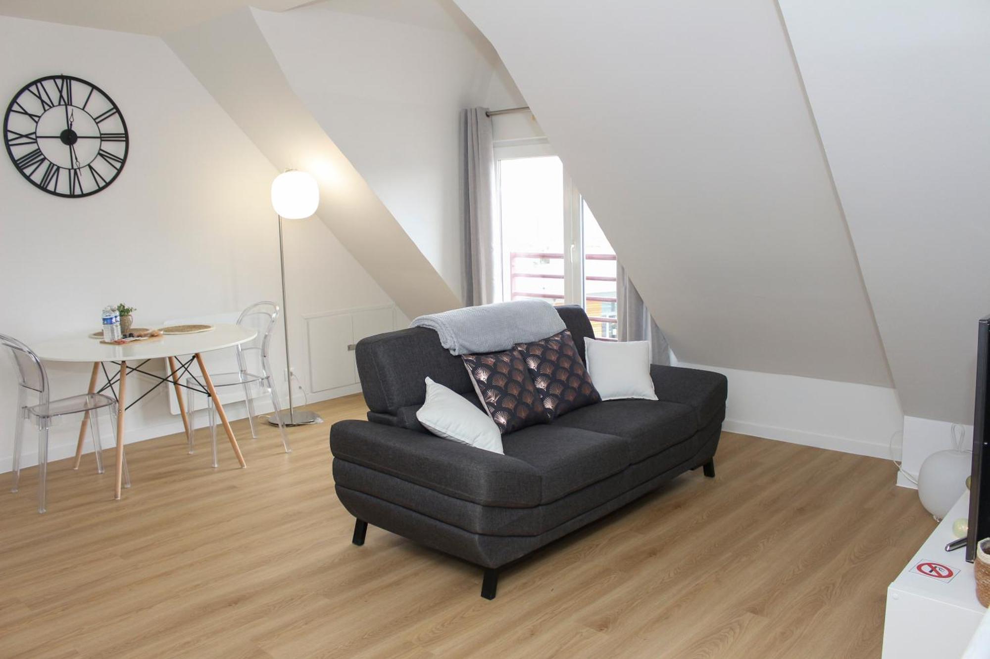 Appartement Entier *Au Pied De La Gare* Juvisy-sur-Orge Esterno foto